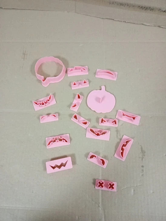 CharmBurst 17pcs Halloween Cookie Cutter Set Pumpkin Face Biscuit Cutters New