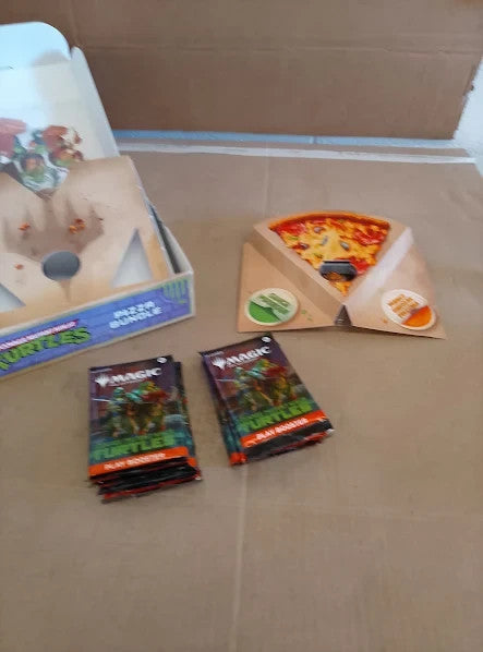 Magic The Gathering Teenage Mutant Ninja Turtles Pizza Bundle Card Game 13+ New