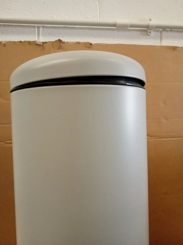 Habitat 30Litre Round Kitchen Domed Pedal Bin Made From Carbon Steel Grey