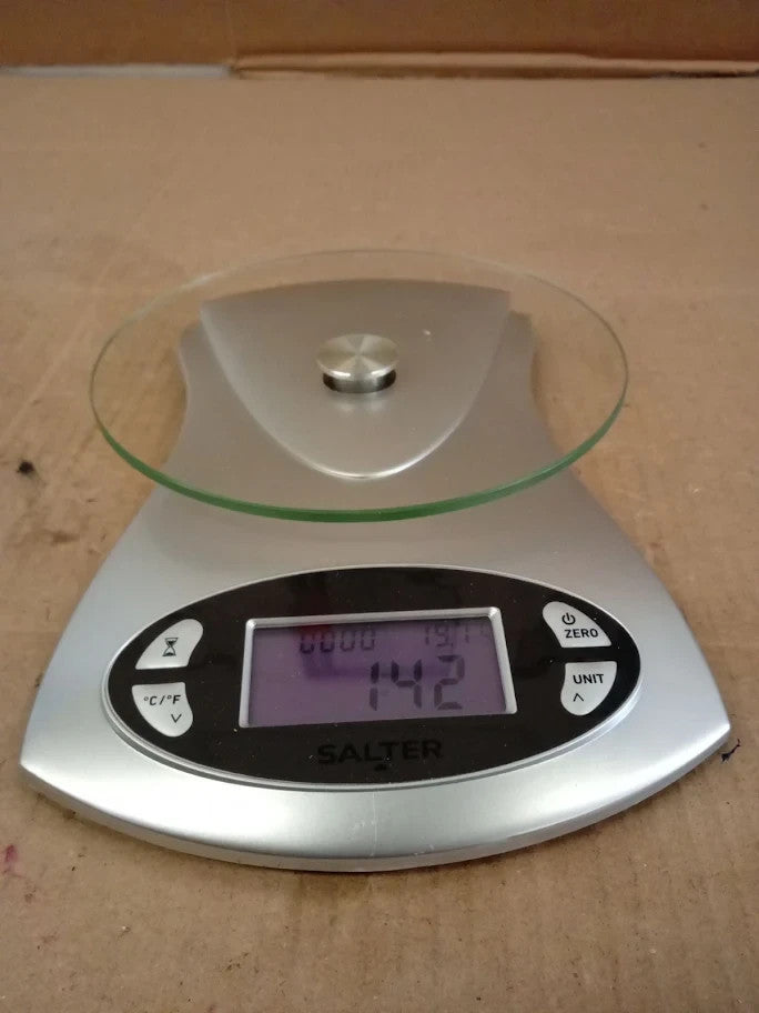 Salter lectronic Scale Silver LCD display 23.5x15x22cm New