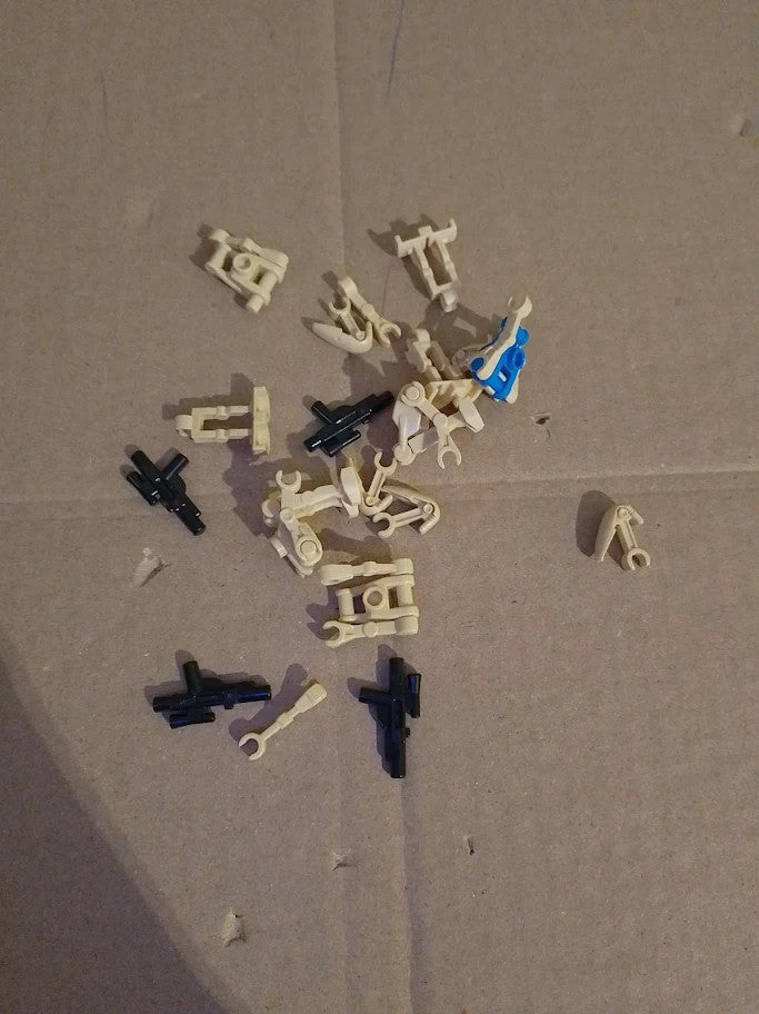 Lego Star Wars Mini Figures 4x Blasters SW001C Droid Pilot SW300 New