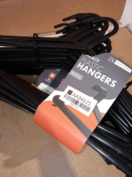 Roe Tenpo Coat Plastic Hangers Clothes 50 Pack Black Adult 37.5x20cm
