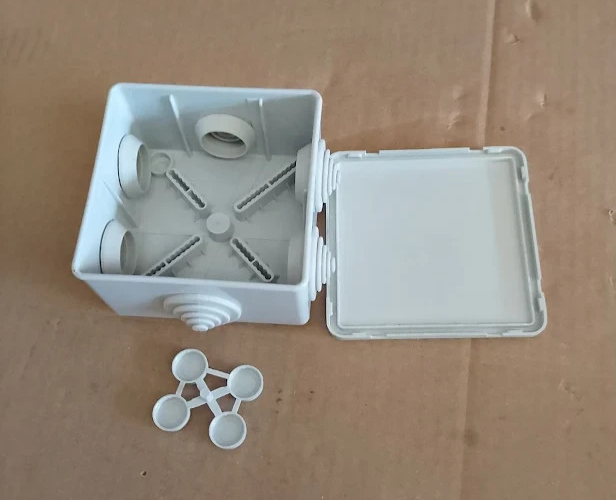 ABB IP44 Waterproof Junction Box Electric Cable Connector Design 80x80x40mm