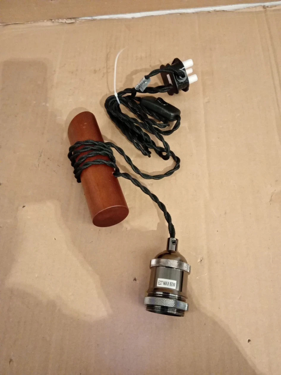 Wooden Industrial Plug In Wall Light 2.8m Twisted Braided E27 Lamp Holder Fit