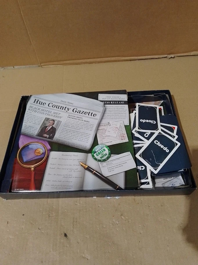 Hasbro Gaming Cluedo Reimagined Classic 2 To 6 Players Detective Board Game 8+