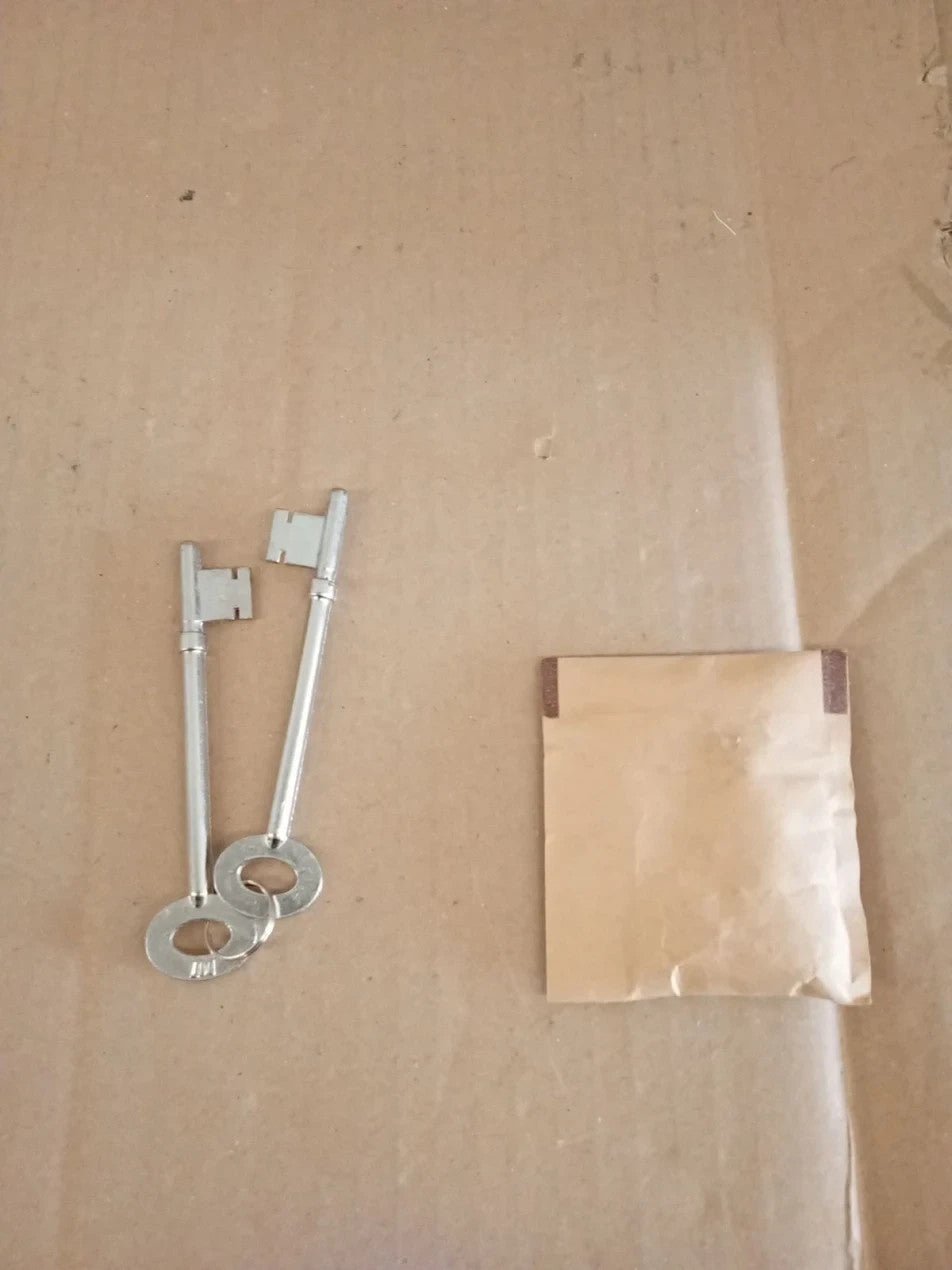 ERA Rim 6x4in Sashlock Handles Black 177102 Key Unlock 30.4x16.2x6.5cm