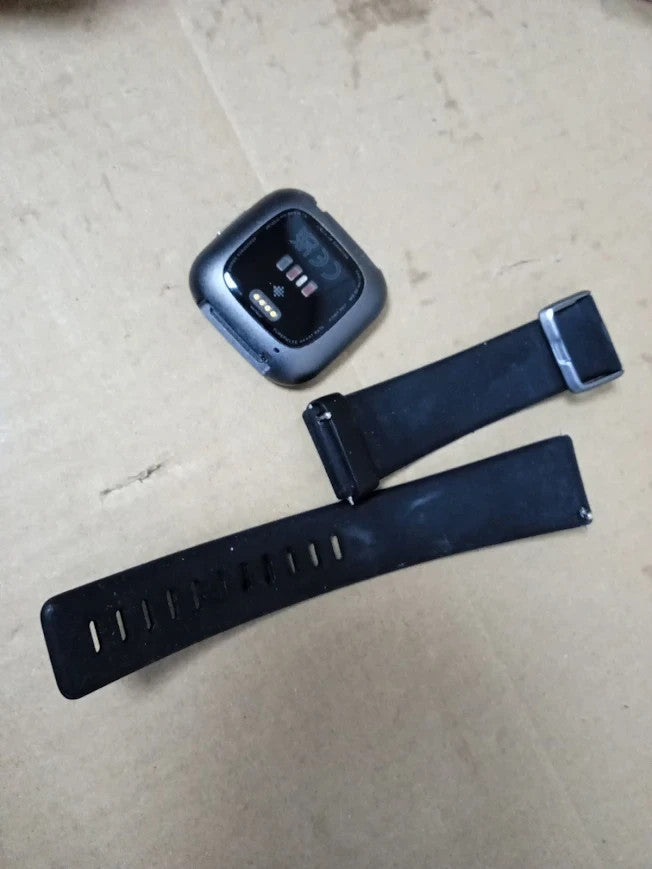 Fitbit Versa 2 Health Fitness Smartwatch Voice Control Sleep Score Music Black