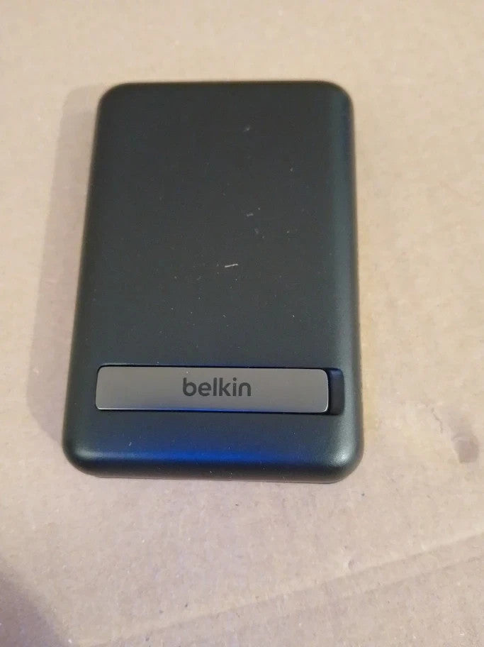 Belkin 5000mAh Magnetic Wireless Power Bank Portable Charger MagSafe New