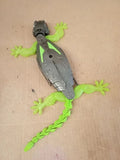 Hex Bots Gecko Remote Controlled Toy USB Rechargeable Climbing Wall 4+