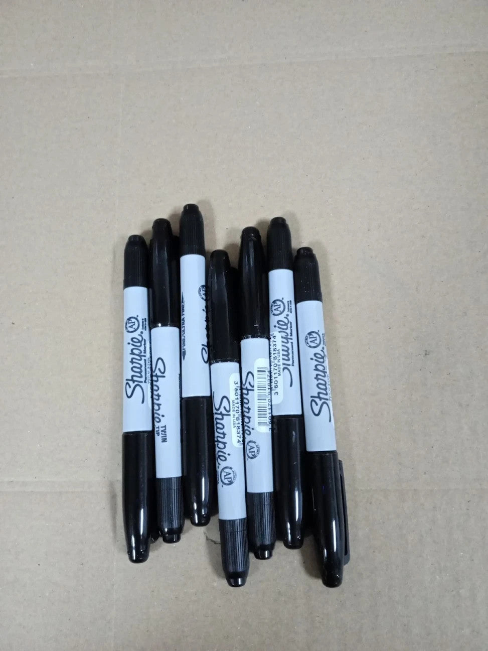 Sharpie Twin Tip Permanent Markers Fine & Ultra-Fine Points Black 12 Pieces New