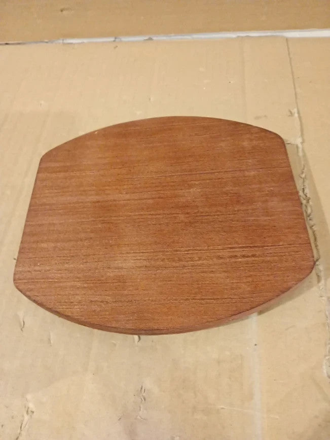 Amosfun Cast Iron Sizzle Plate Wooden Base 19cm Round Heavy Duty Heat Retaining