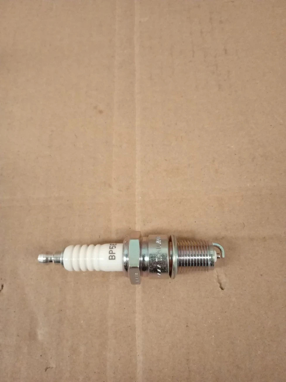 NGK Spark Plug BP5ES 6511 14mm Copper Nickel Car Motorcycle New