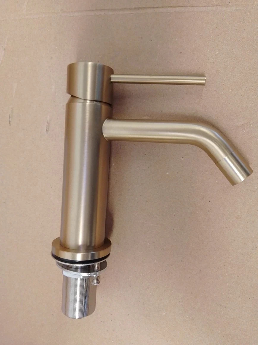 Friota Gold Bathroom Taps Single Lever Exquisite Luxury Non Corrosive Mono Basin