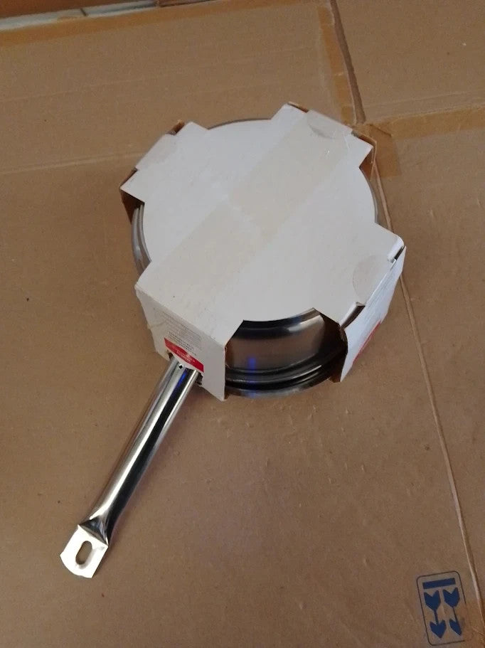 Nisbets Essentials Stainless Steel Saucepan Lid 20cm 3L All Hobs DF671 New