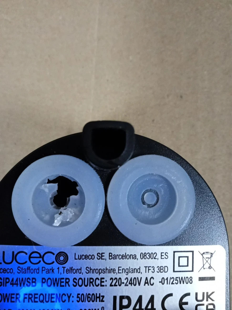 Luceco LGIP44WSB01 LED Tilt Swivel PIR Motion Sensor Wall Mounted Lighting 180°