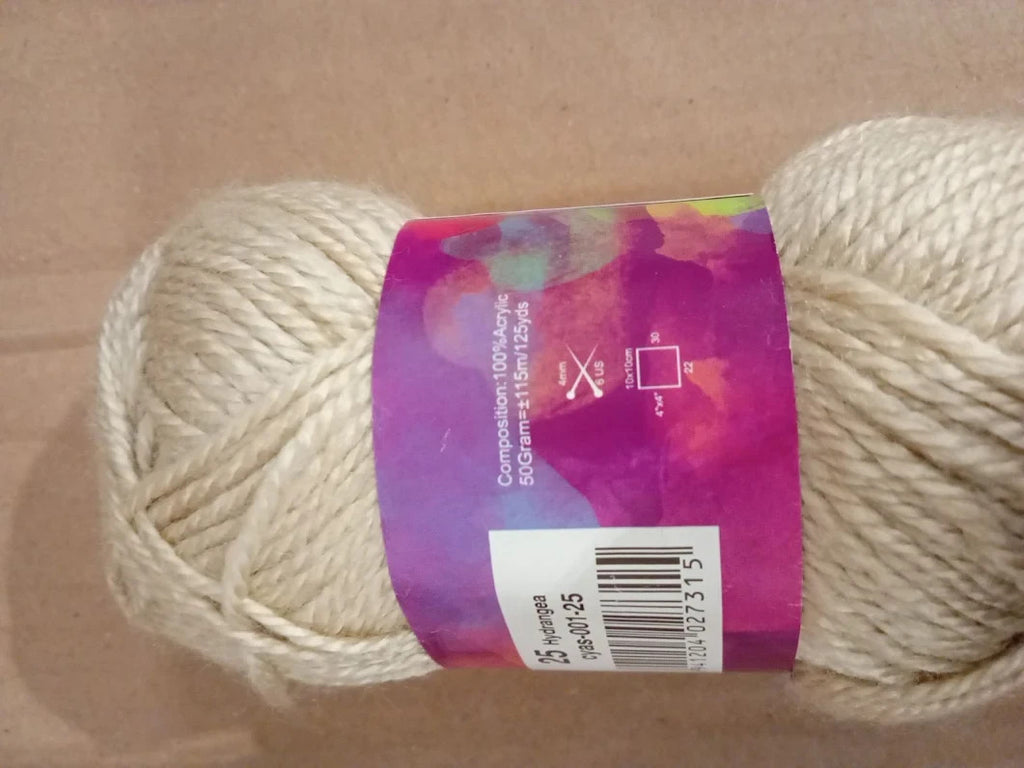 Amigurumi Select 100% Acrylic Craft Yarn Skeins Crochet Knitting 4 Pieces New