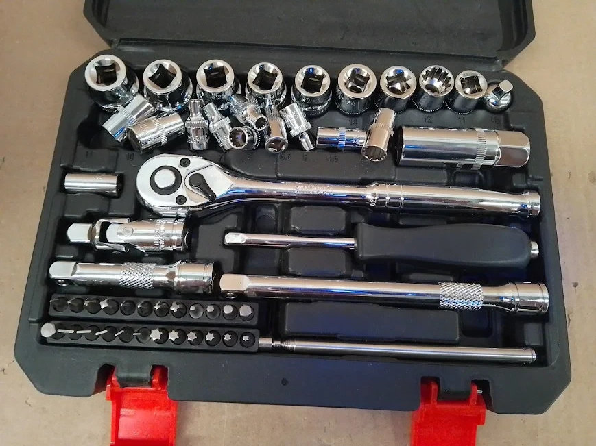 1/4in  Drive Socket Set Ratchet Wrench Tool Kit Car Motorcycle DIY