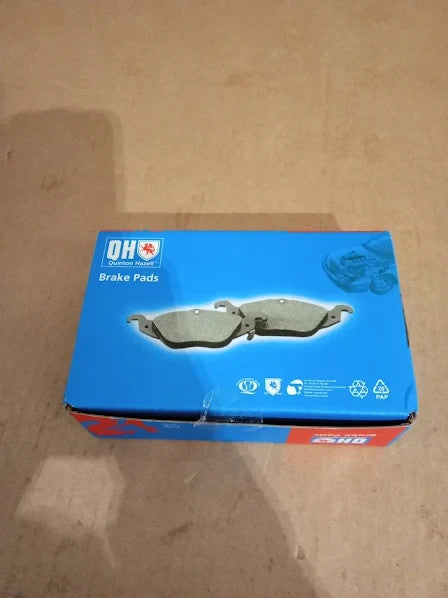 Quinton Hazell Brake Pad Set 4 Oem Quality Direct Fit Single Axle Rear New