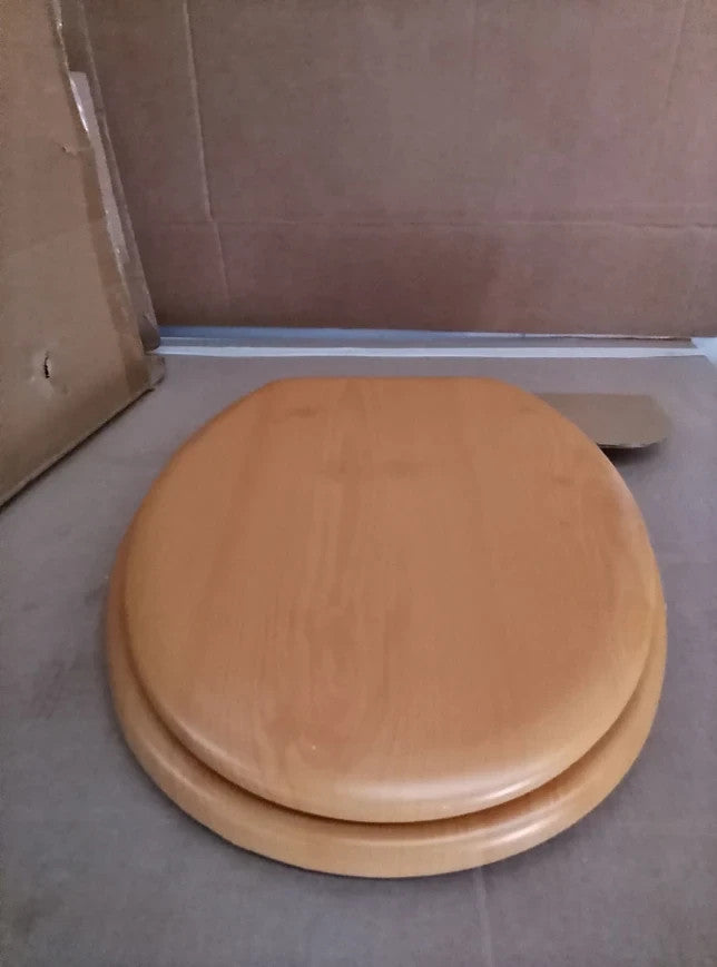 Argos Home Pine Effect Toilet Seat Natural Moulded Wood 45.4x36.9x5.2cm