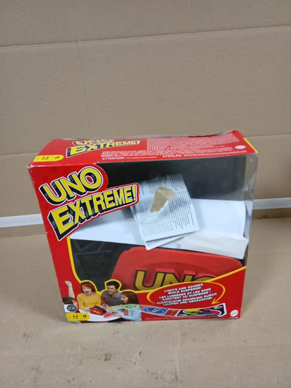 UNO GXY75 Extreme Card Game Featuring Random Action Launcher Light Sounds Age 7+
