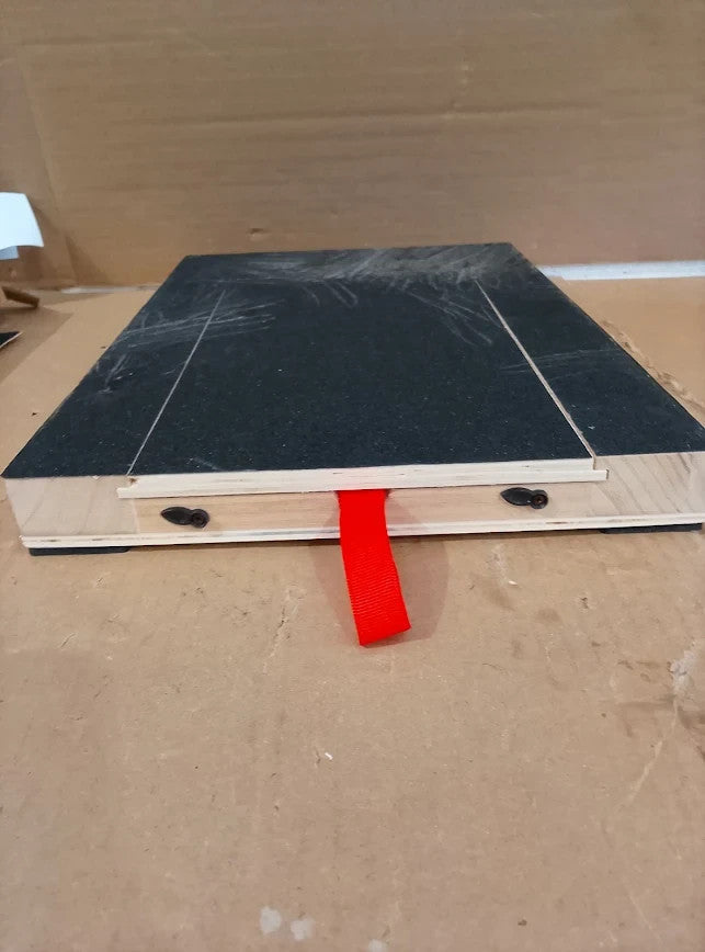 Dog Nail Scratch Board File Wooden Sandpaper Puppy Built In Snack Box