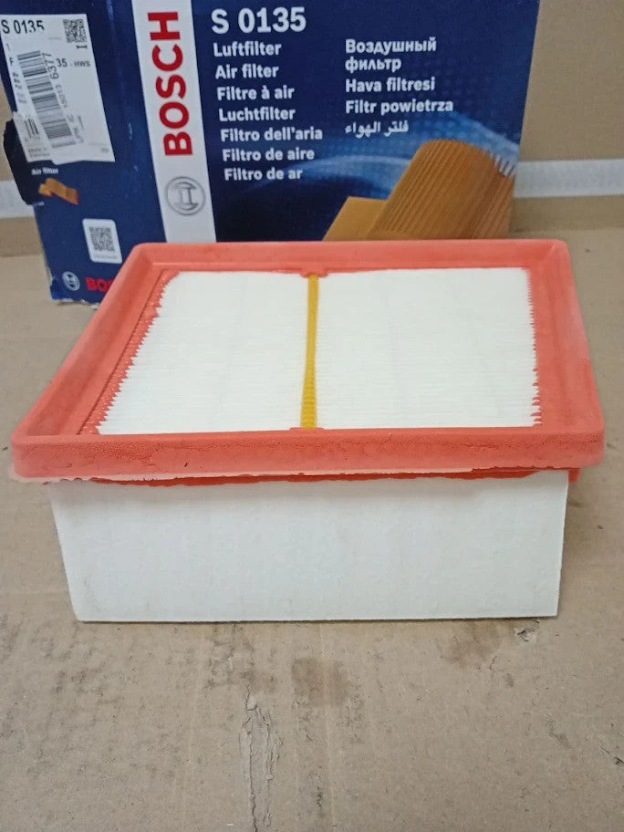Bosch S0135 Car Air Filter Separates Particles Air Intake Moisture Resistant New