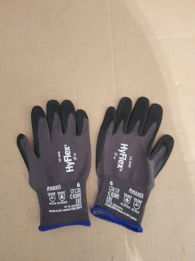 Ansell HyFlex 11-840 Professional Work Gloves Abrasion Resistant Nitrile XS New
