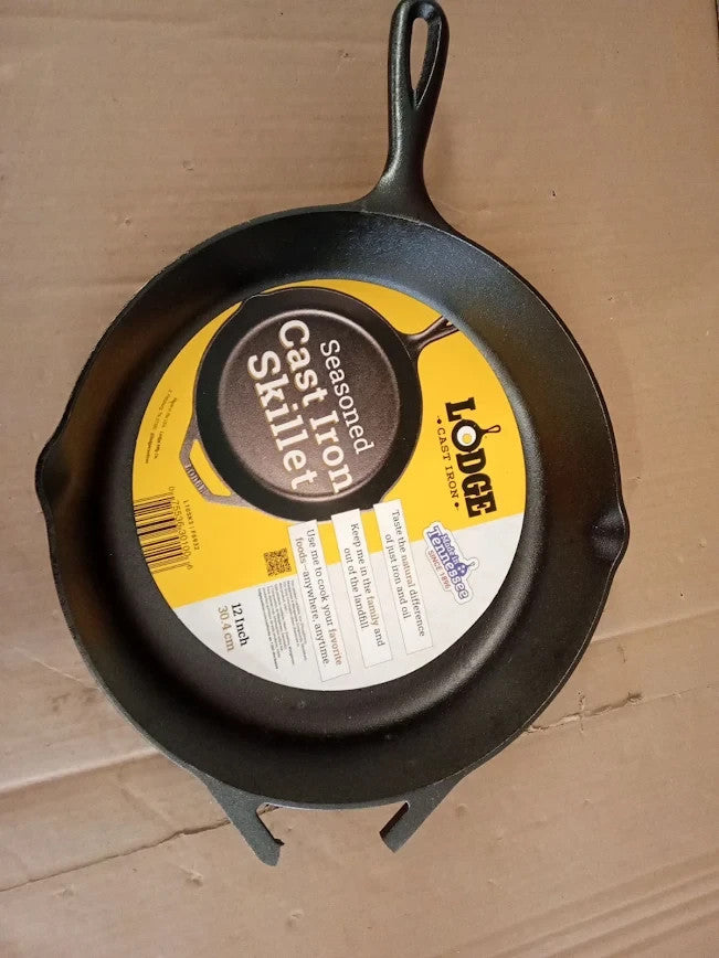 Lodge Pre Seasoned Cast Iron Skillet Indoor Outdoor Induction Frying Pan 12in