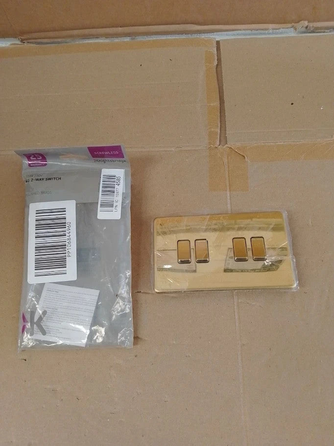 Knightsbridge SF4100PB Screwless 10 A 4 Gang 2 Way Switch Polished Brass New