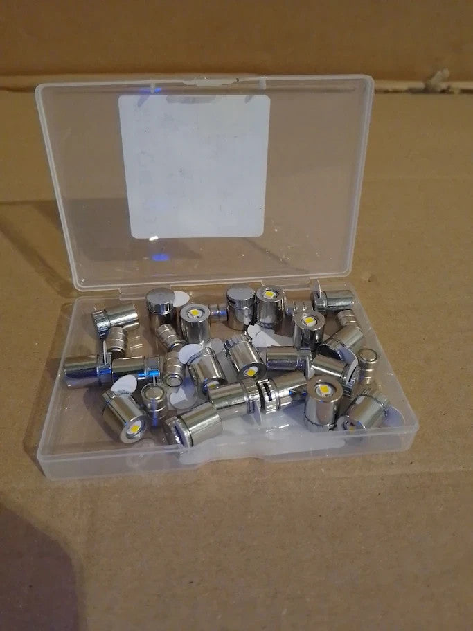 20pcs Miniature Projects Warm White Micro LED Lights Extra Battery New