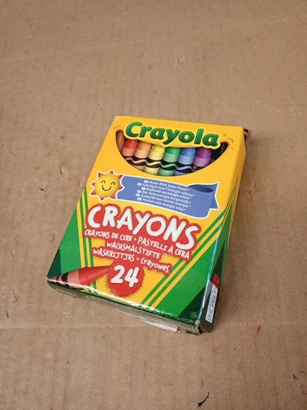 Crayola 12 Assorted Multicoloured Colouring Pack 24 Crayons 2.9x7.2x10.8cm New