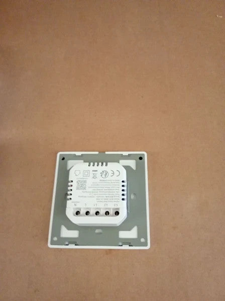 Sonoff Zigbee Smart Light Switch Hub 120V 86 Type 3 Gang 8.7x8.7x4cm New