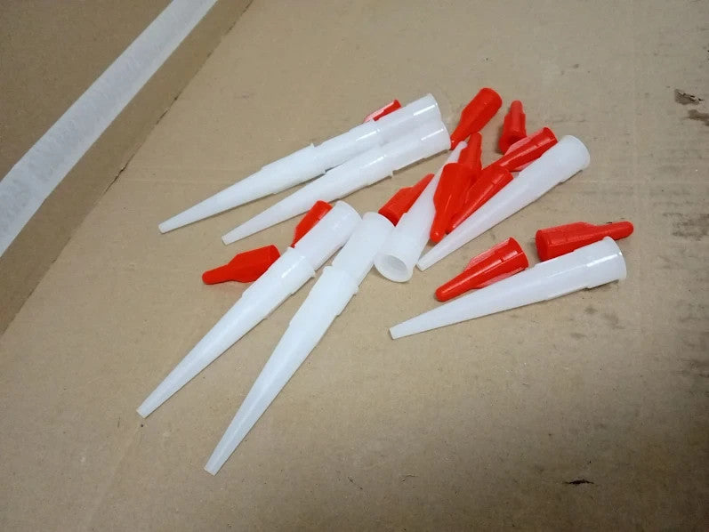 12pcs Spare Silicone Sealant Nozzles Tube Resealable Sealant Red Caulk Cap New