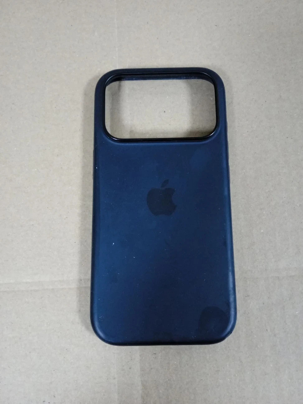 Apple iPhone 17 Silicone Case MagSafe & Camera Control Lightweight Case Wireless