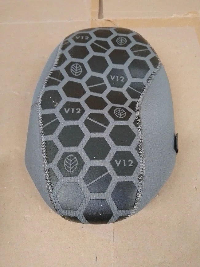 V12 MukGuard Reusable Overshoes Washable Slip Resistant Heavy Duty UK 3-4