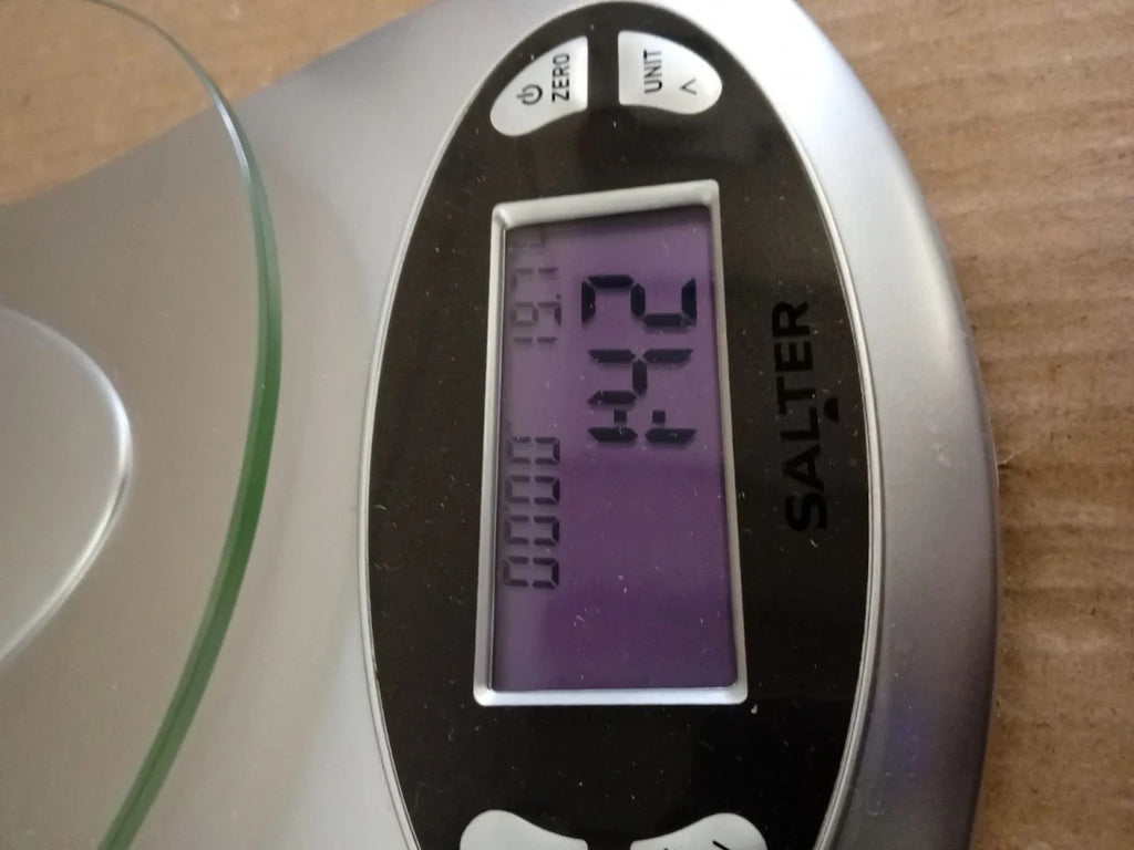 Salter lectronic Scale Silver LCD display 23.5x15x22cm New