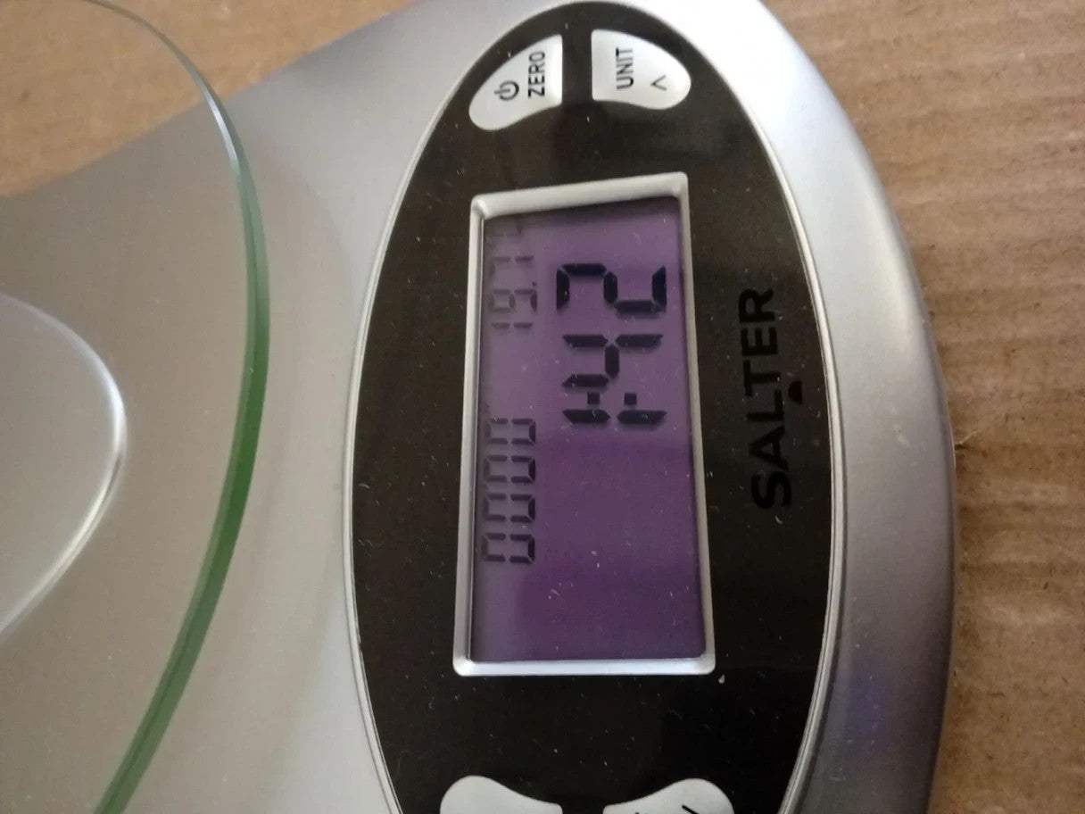 Salter lectronic Scale Silver LCD display 23.5x15x22cm New