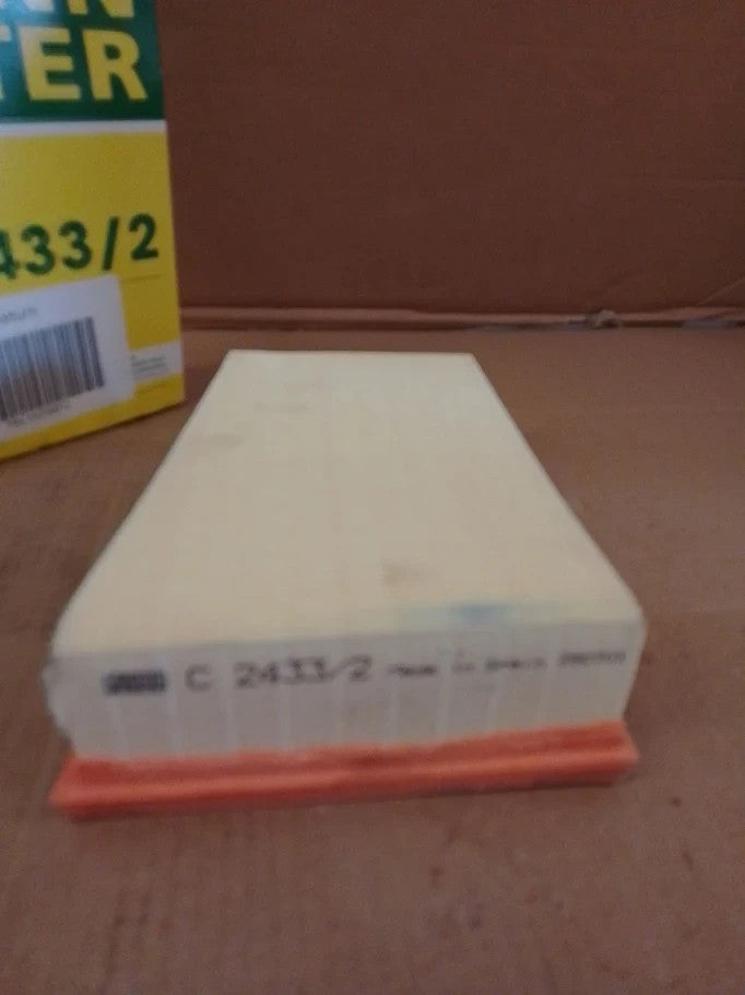 Mann Filter C 2433 2 Air Filter Cars Transporters 23.5x16.5x5.8cm