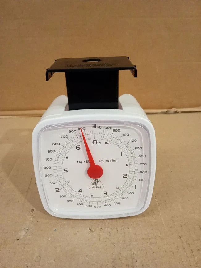 Judge Kitchen Traditional White Scale 3.0kg Zeroing Function Dishwasher Safe