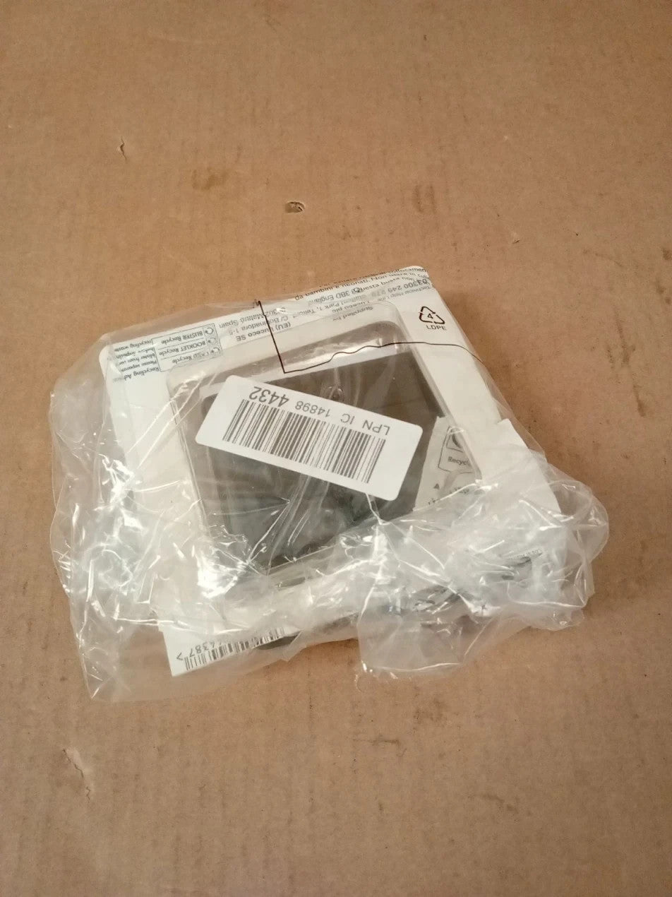 BG Electrical Intelligent Single Wall Dimmer Switch 2 Way Nexus Metal NBN81 200W
