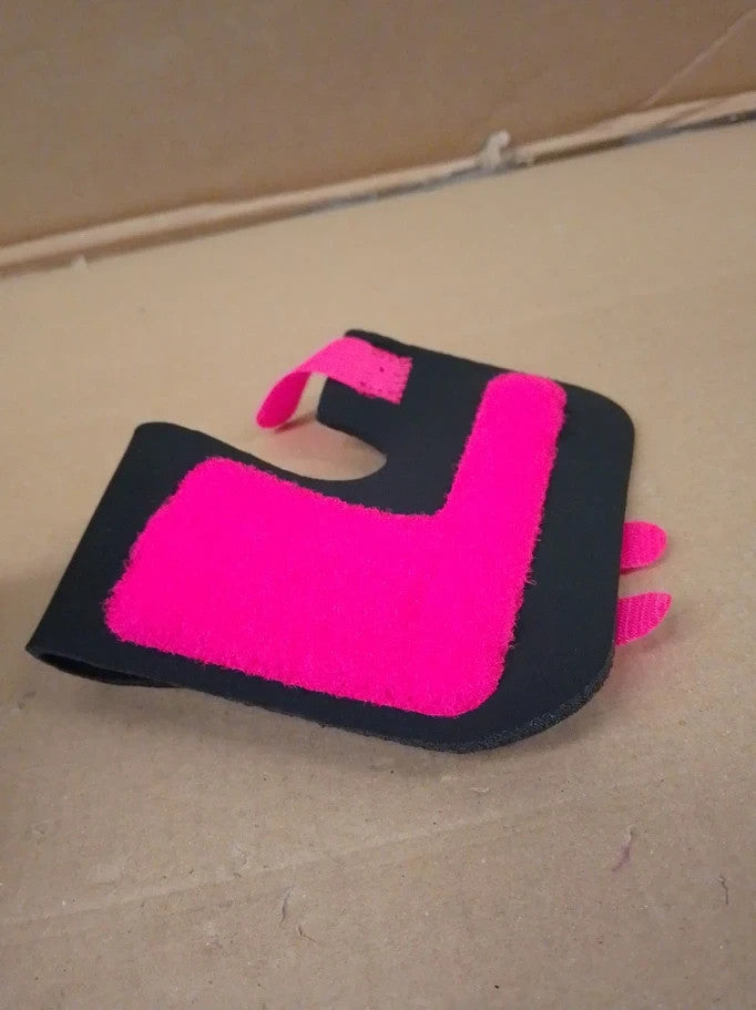 Solace Bracing Cool Flow Max Thumb Support #1 British Pink Left Large New