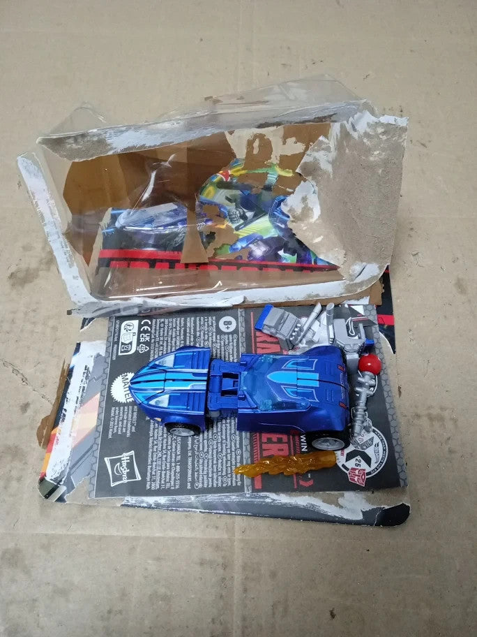 Transformers Collaborative Hot Wheels Twin Milla Converting Action Figure New