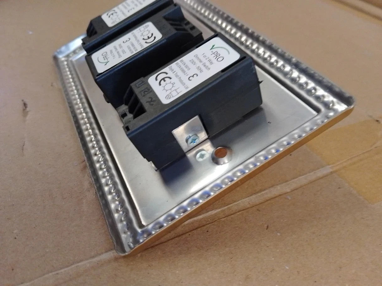 Varilight Georgian Brass LED Dimmer Switch V Pro Series 3 Gang Double New