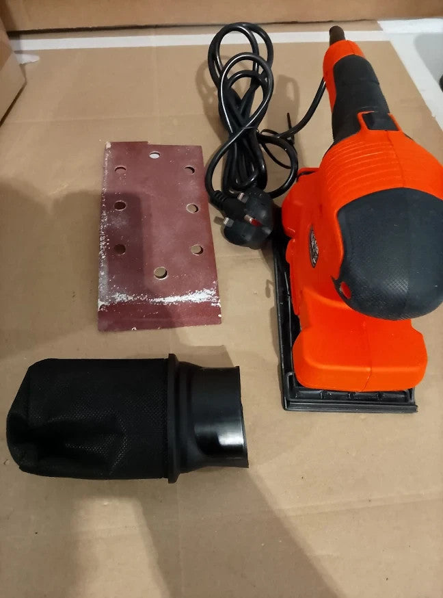 BLACK+DECKER BEW220 GB 240V 1/3 Sheet Finishing Sander 2mm Orbit Diameter