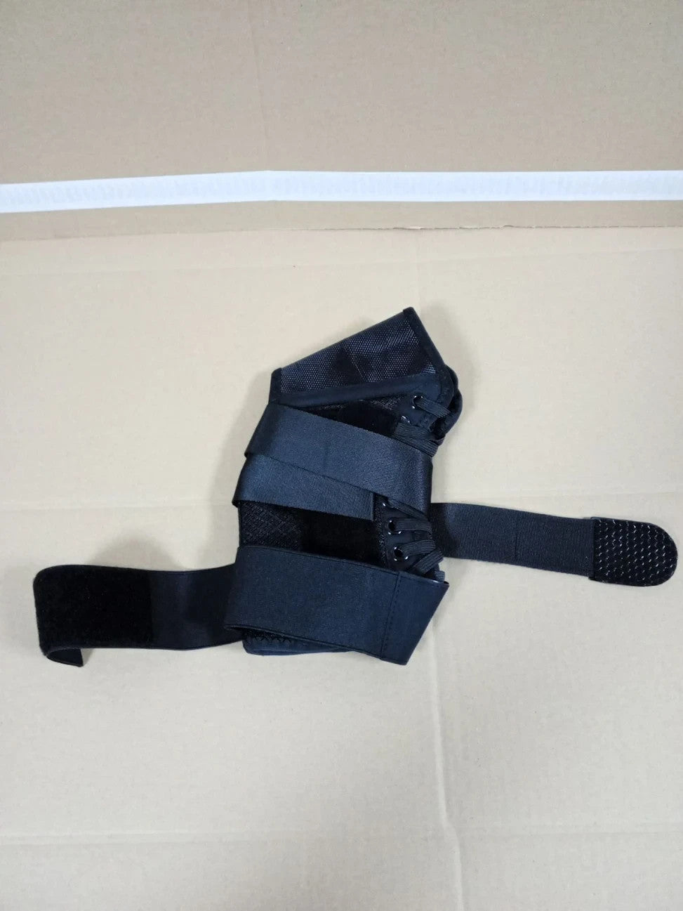 Adjustable Ankle Brace Removable Stabilizers Support Sprains Sports Medium New