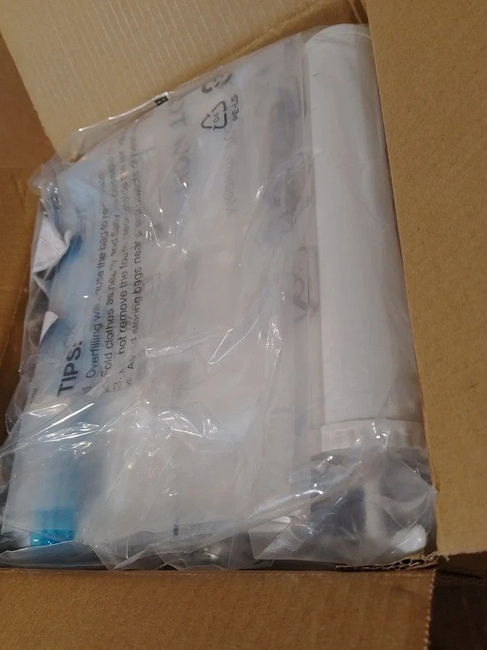 Amazon Basics Vacuum Compression Zipper Storage Bags Airtight Valve Pump New