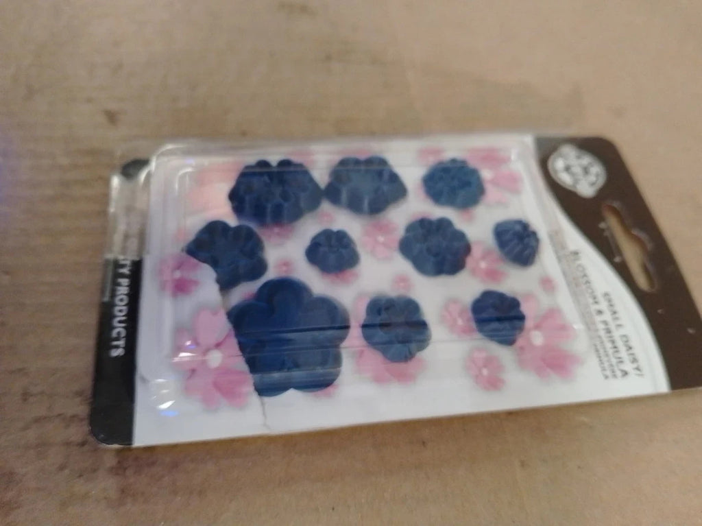PME 103FF006 Jem Small Daisy Blossom Primula Cutters Set Of 10 Blue New