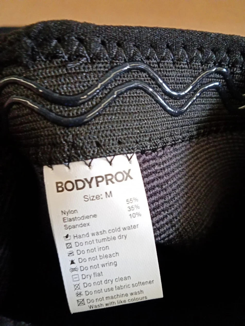 Bodyprox Knee Compression Sleeve 2 Pack Men Women Support Brace Medium Black
