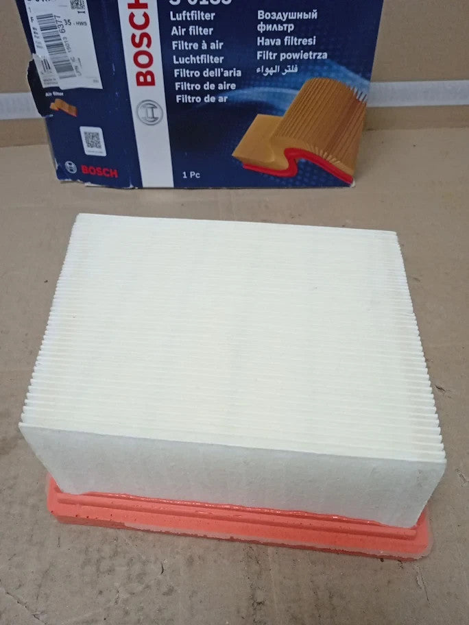 Bosch S0135 Car Air Filter Separates Particles Air Intake Moisture Resistant New