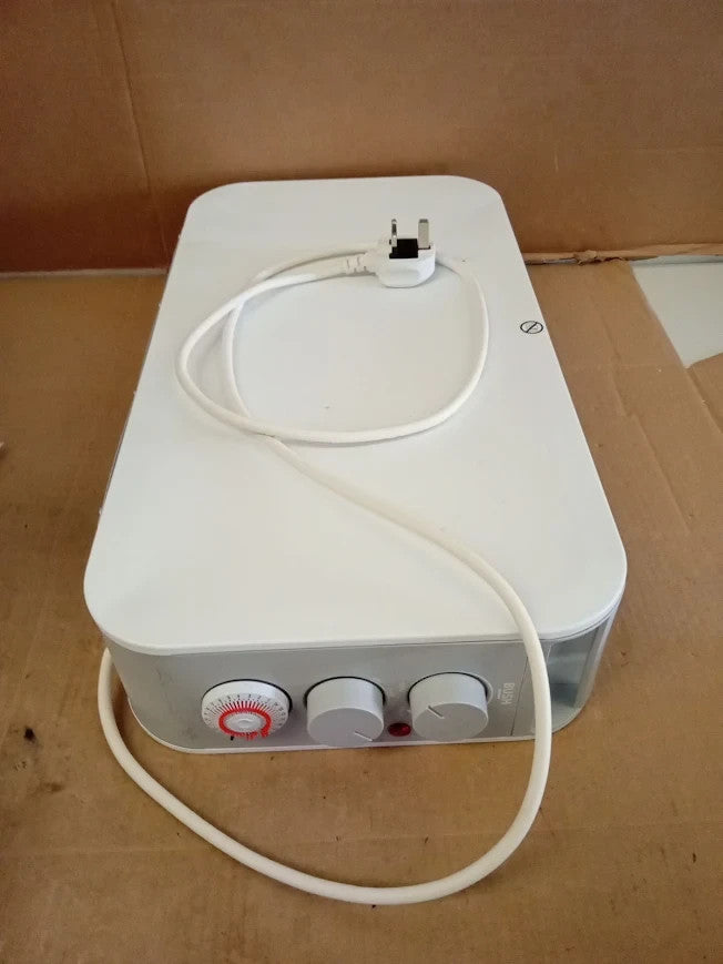 Bush DF2361 2000W Convector Heater Timer 1.5m Cord 3 Settings 31.5x52.8x19.4cm
